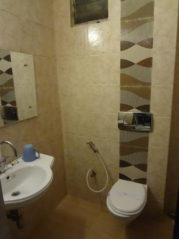 Hotel New Rajdarshan Madikeri Dış mekan fotoğraf