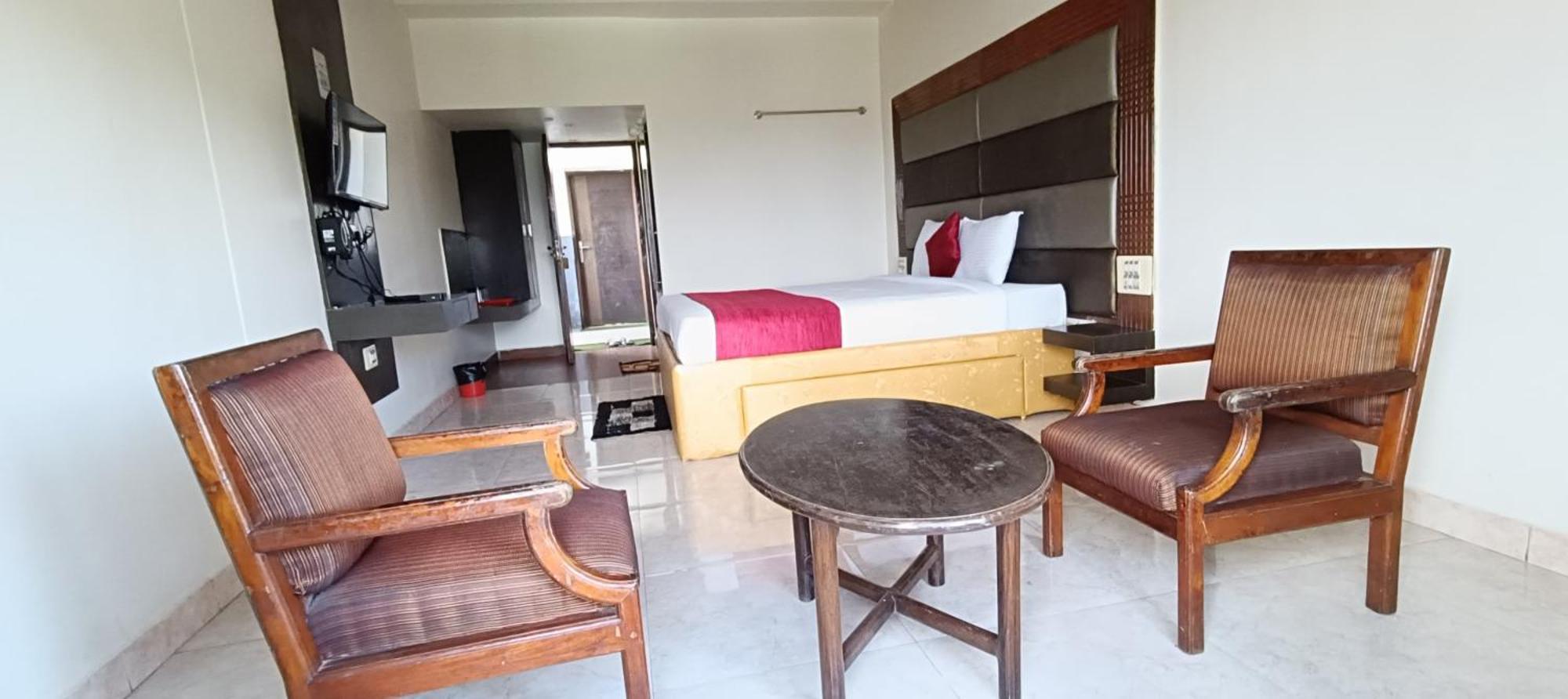 Hotel New Rajdarshan Madikeri Dış mekan fotoğraf