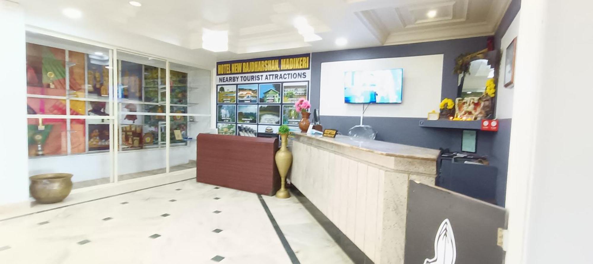 Hotel New Rajdarshan Madikeri Dış mekan fotoğraf