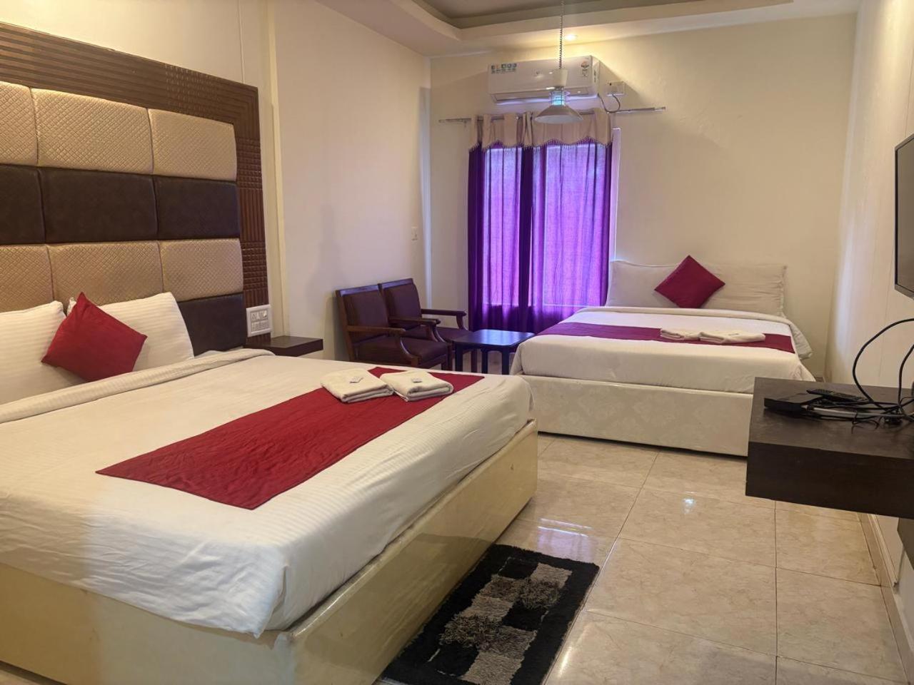 Hotel New Rajdarshan Madikeri Dış mekan fotoğraf