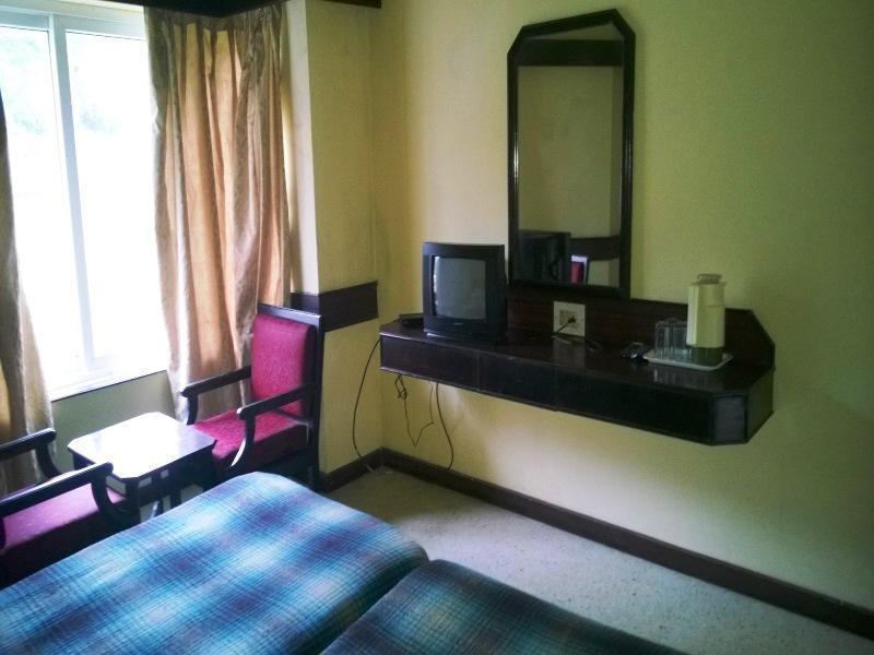 Hotel New Rajdarshan Madikeri Dış mekan fotoğraf